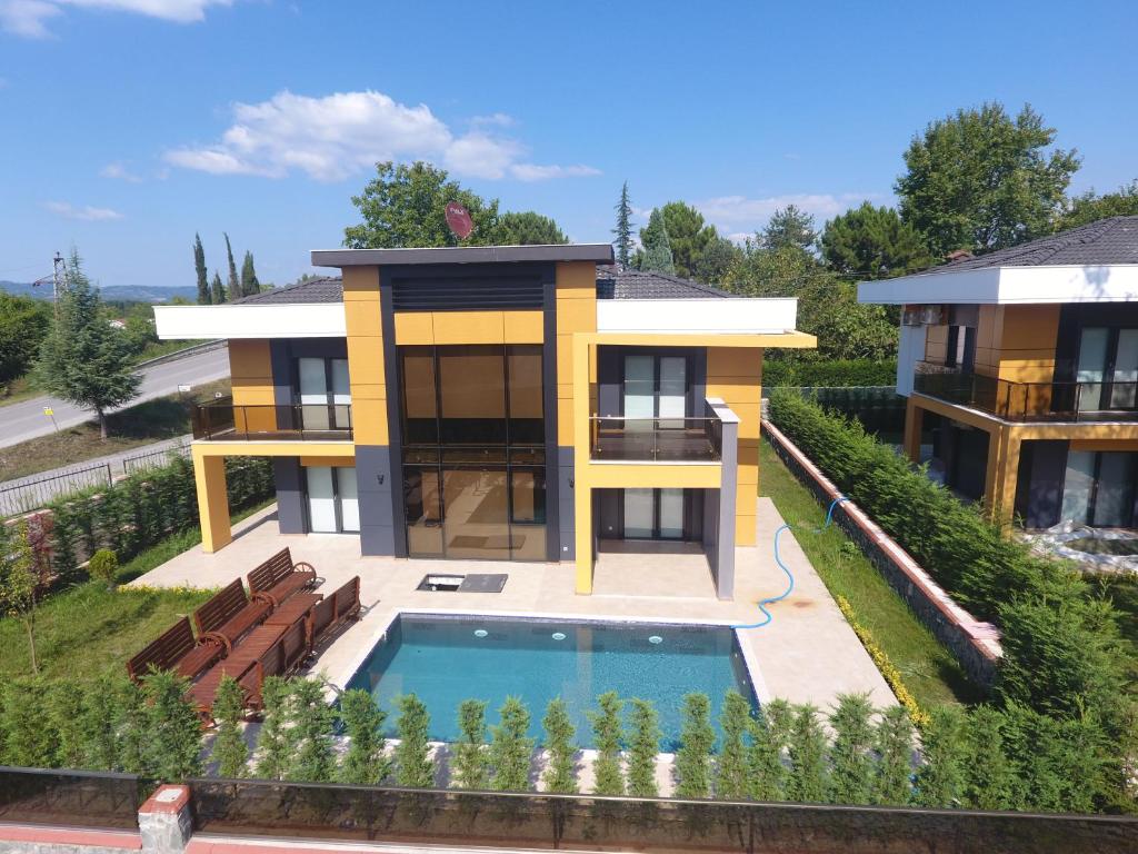 Villas in Turkey & Prestigious Properties: Where to Buy Them?